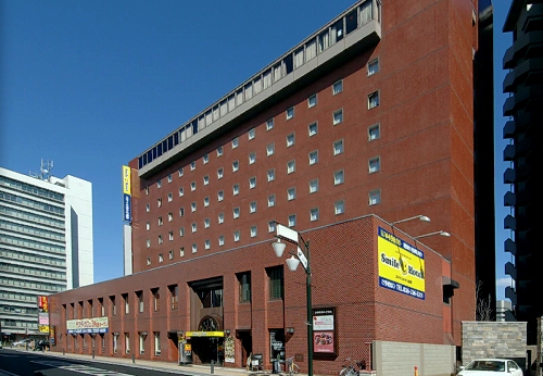 �f���w�����Ăׂ��X�}�C���z�e������